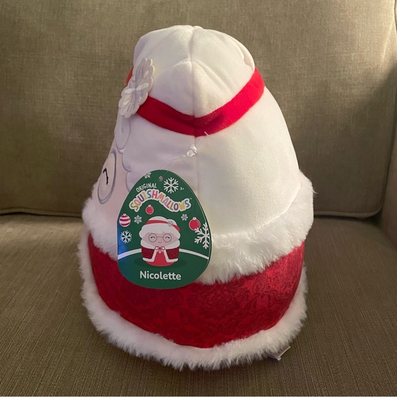 Squishmallows Nicolette the Mrs. Claus plush - Picture 3 of 3